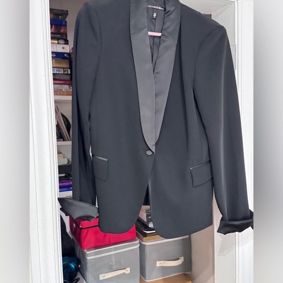 🥂Elegant Vintage Ladies Victoria’s Secret Black Tuxedo Style Suit Jacket Size 12 - Picture 16 of 16